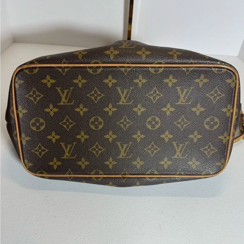 AUTHENTIC Louis Vuitton Palermo Monogram Tote Bag